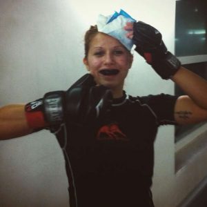 MMA mrsfeisty- love2workout-2