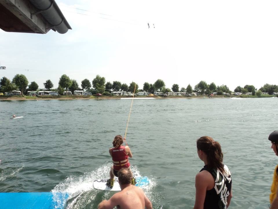wakeboarden